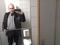 Pervert grandpa Ulf Larsen pee and wank in public toilets