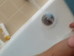 Mischievous hippy with gigantic lollipop stroking off and spunking in the douche