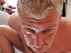 Cum eating