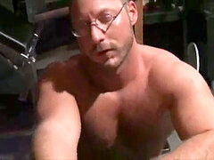 Muscleboy fisted