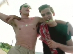 HOT Threesome European Sex - MENBEL