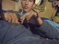 Slim teen (18+) jerks off in close-up shots