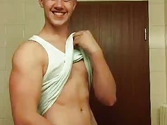 Hot boy masturbate