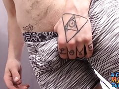Tattooed redhead straightie Chad Turner cums and jerks off