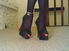 Deep dildo - Slut tranny