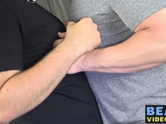 Horny bears Bobbi Gee and Eric Schwanz fuck like crazy