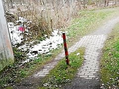 Risk public wank outdoor