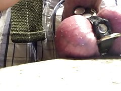 Strapped Peeking n Spurtin