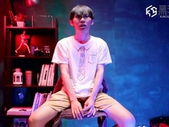 Fetish Twink with a Big Dick