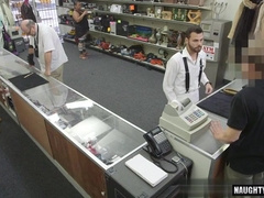 Watch this wild public hookup with a shaved-haired dude who loves to cum