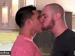 studs.com - (Brendan Phillips, Topher Di Maggio) - Random fuckfest - Str8 to queer