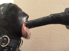 Machine Fucking A Rubber Pig Throat With Slime - Edition