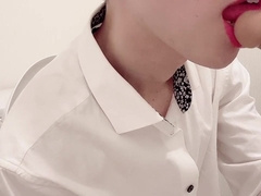 【BL】トイレ中にフェラして欲しいと言われフェラするイケメン社会人