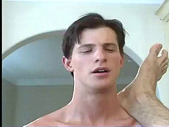 Aris Place Part trio