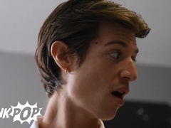 College Dean Morgxn Thicke Watches Joey Mills, Luke Connors Suck Each Other