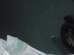 Wichsen in die volle Windeln