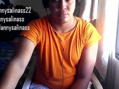 Watch Salinass03's hot webcam session with a young boy and his daddy