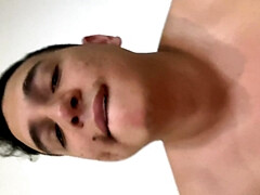 I Wake up Super Hot but I Can't Explode Because They Call Me to Breakfast