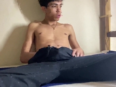 Evan Joss enjoys a steamy solo session with a huge load of jizz in his pants