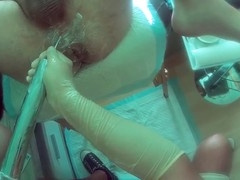 Fissted on back by mature bear