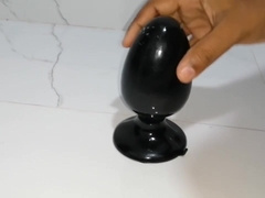 කලලග ජනග ඇදන ආතල එක පක පලගනනව Slave Wearing Ladies Underwear & Play With Huge Buttplug