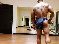 Dectric Lewis - flashing out a lil bit