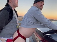 Outdoor pounding (On the road)