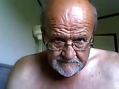Mature bearded hot guy maturbating