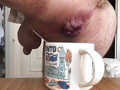 Mentos Candy in ass for coffee