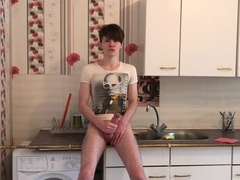 Cool Teenage Wanking OFF and Jizm STIFF in Kitchen