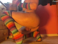 Kinky femboy Raine juggling on top of XXL ALASTAIR plaything
