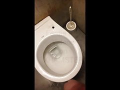 Ferdie Ks Piss Video 8