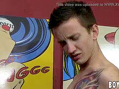 stunning guy Skyler Evans masturbates off and dildos himself