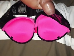 Painting a bra for Tcpsexy