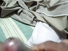Handjob in cumshot