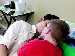 Bareback Boys Squirt In Unison - Alex Aria 38amp Taylor Tyce