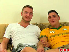 twunks smooth and enticing plumb hole gets gaped hard