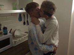 Sweet sex of two twinkies