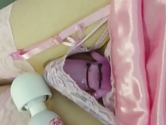 Wand on my caged clitty