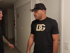 My bf cheats on me with my neighbor…