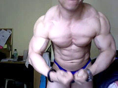 giant asian Bodybuilder cums and Flex on Cam