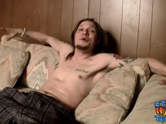 STRAIGHT NAKED THUGS - Handsome straight thug Max Ward masturbates and jizzes solo