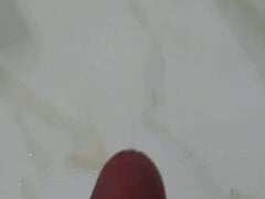Strong piss in hotel bath