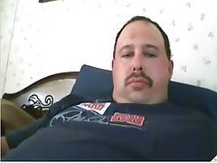 Sexy daddy bear wanking good once again