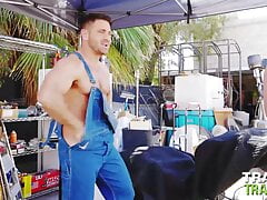 TRAILERTRASHBOYS Muscular Beau Butler Barebacks Grant Ducati