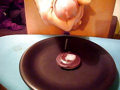 Creamy topping