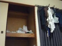 (08/12)getting off at my guest room