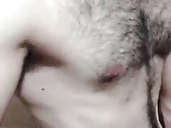 Desi boy ne apna lun dikha ker sub ko madhosh kar diyA