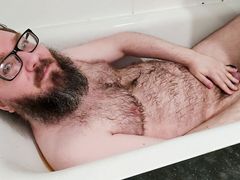 Another self piss video with ball slapping