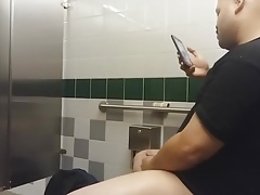 Caught - Black guy licking his fone (He came)